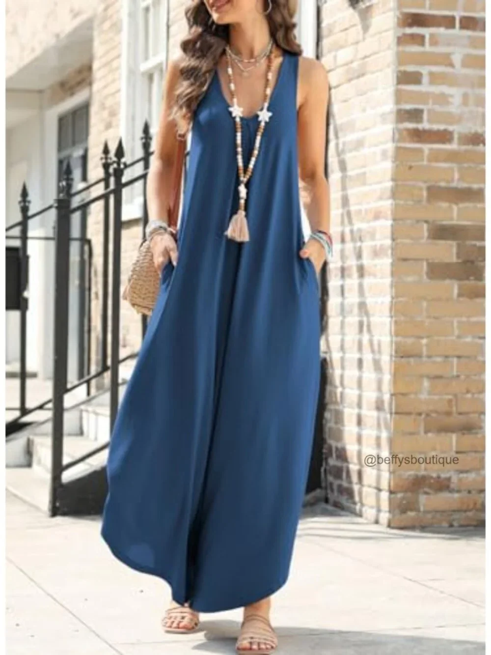 Women's Sleeveless V-Neck Ruched Wide Leg Jumpsuit with Pockets